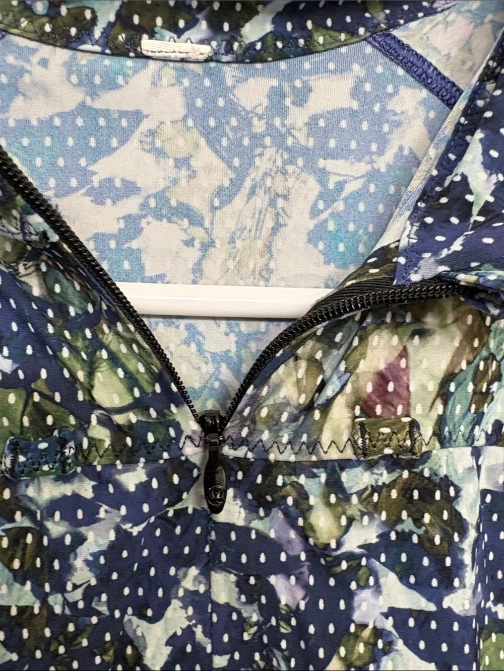 lululemon athletica Blue‎ Multi Printed Hooded Long-Sleeve Top